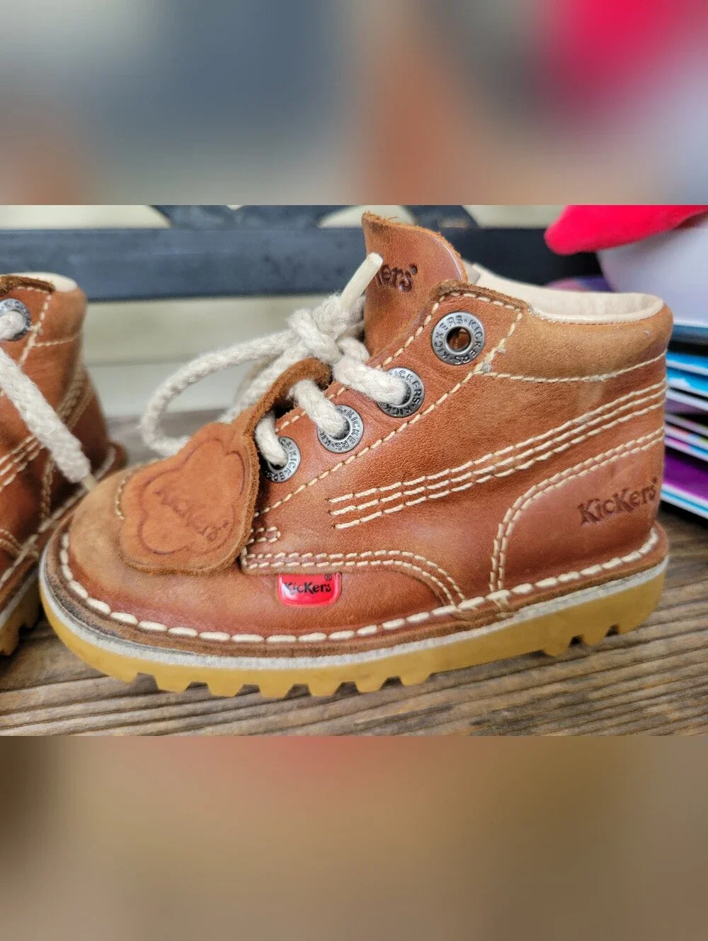 Kickers Kids Sz 25 / 8c Brown Leather Kids Lace-Up Boots W/ Leather tag